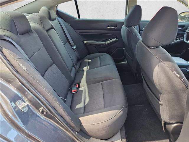Used 2021 Nissan Altima 2.5 SV w/ SV Premium Package FWD image 21