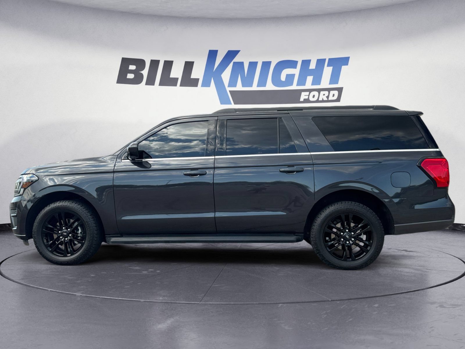 Certified 2024 Ford Expedition Max XLT AWD/4WD image 2
