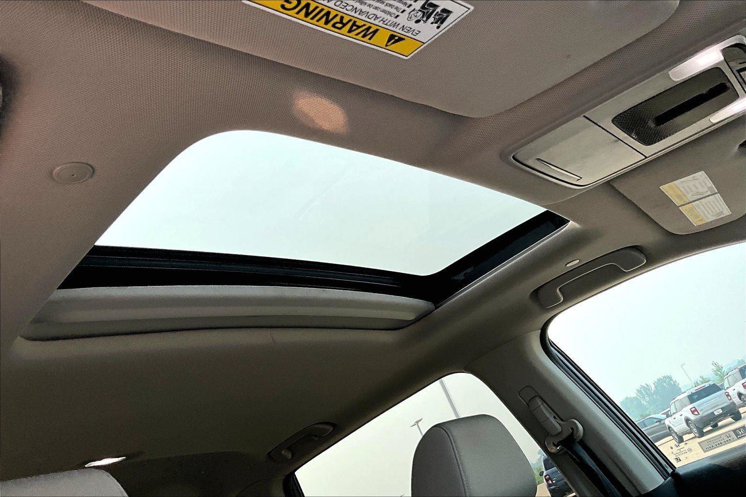 Used 2025 Honda CR-V EX image 23