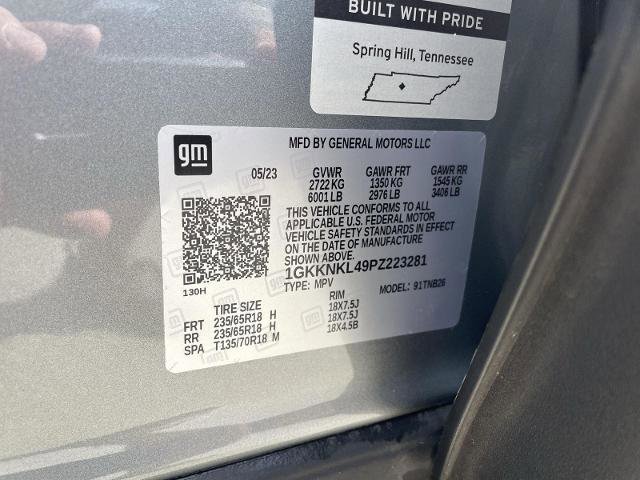 Used 2023 GMC Acadia SLE w/ Driver Convenience Package image 32