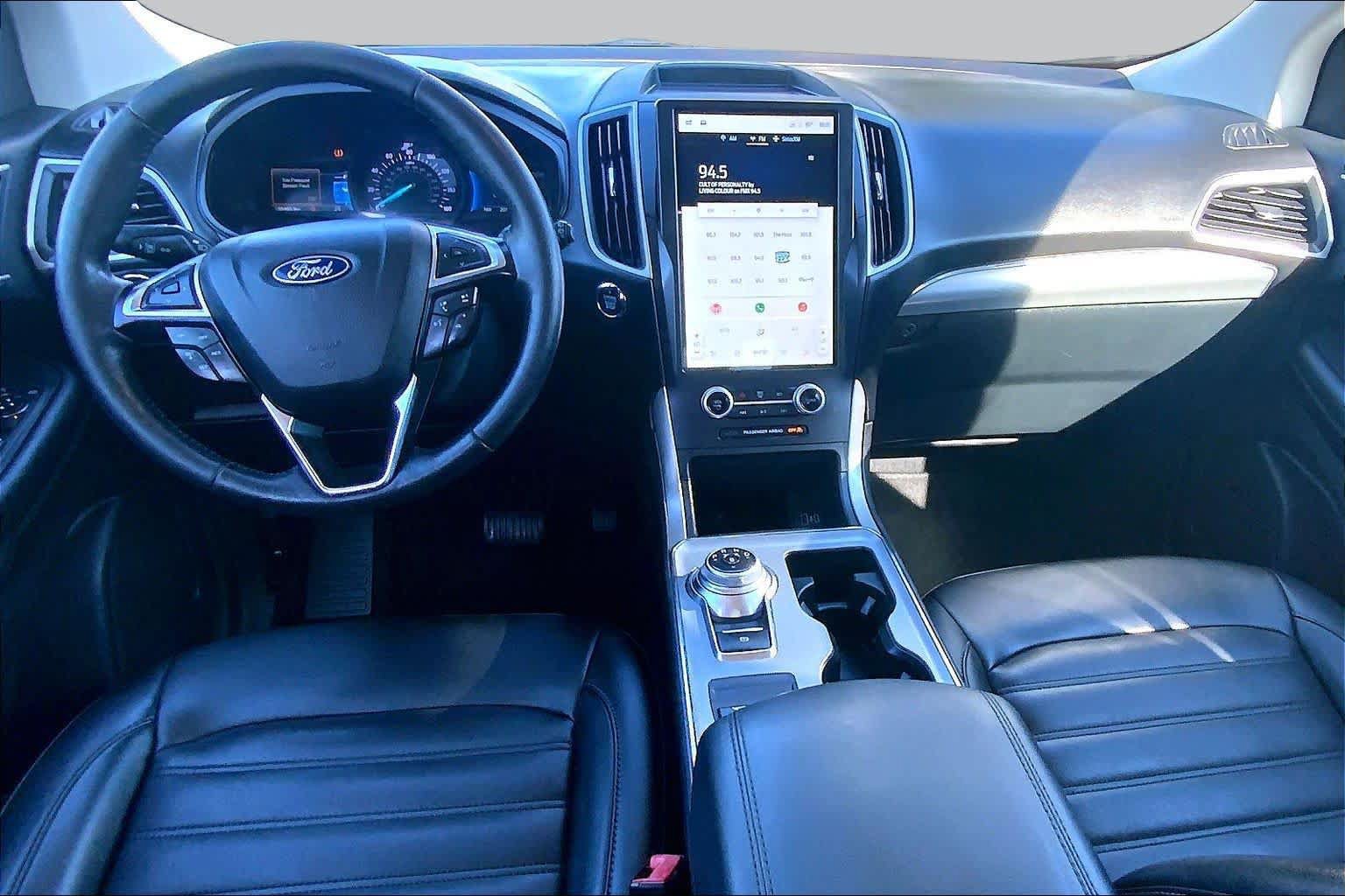 Certified 2022 Ford Edge SEL w/ Convenience Package AWD/4WD image 16