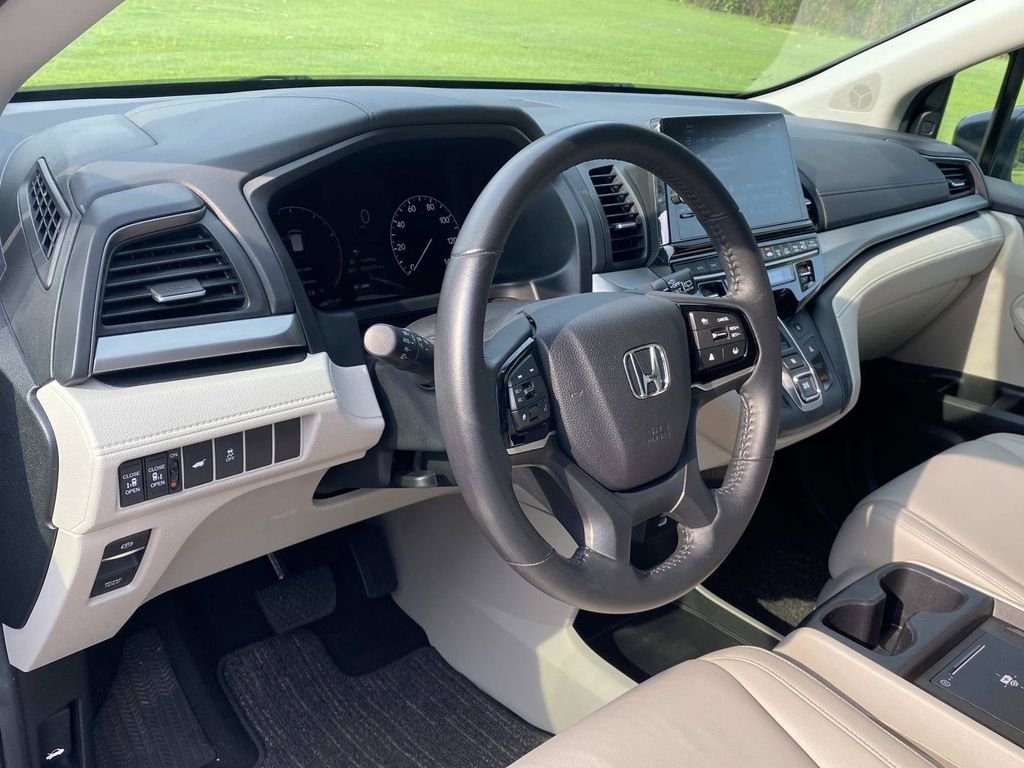 Used 2025 Honda Odyssey EX-L image 22