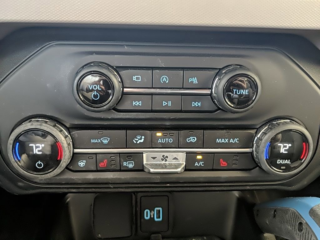 Certified 2023 Ford Bronco Wildtrak image 19