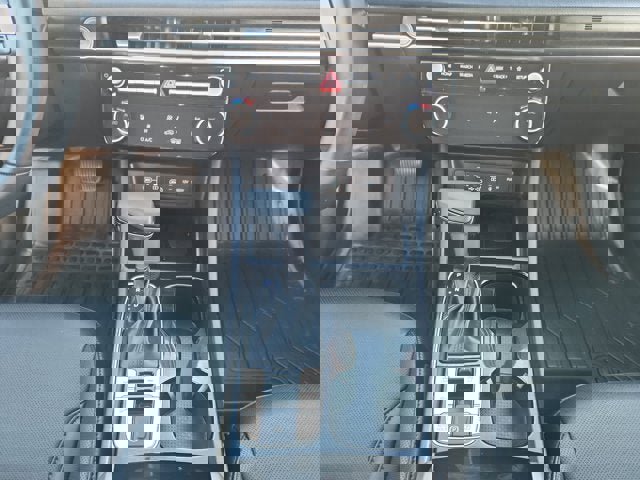 Used 2025 Hyundai Tucson SEL image 11