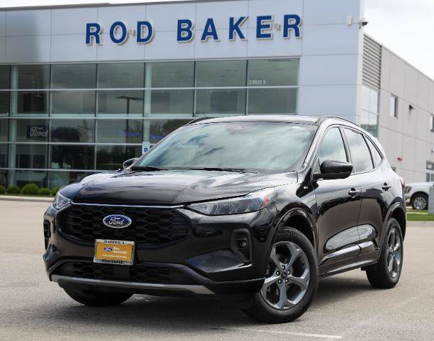 Certified 2023 Ford Escape ST-Line Select w/ Tech Pack #2 AWD/4WD image 1