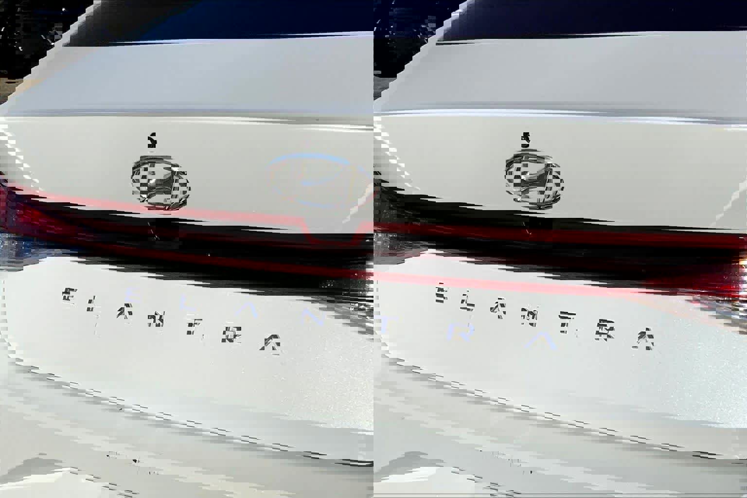 Used 2022 Hyundai Elantra SEL w/ Cargo Package image 25