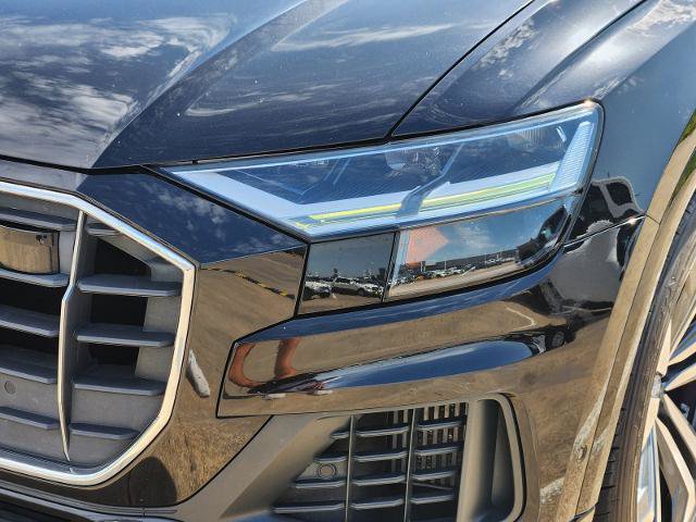 Used 2019 Audi Q8 Premium Plus w/ Premium Plus AWD/4WD image 7