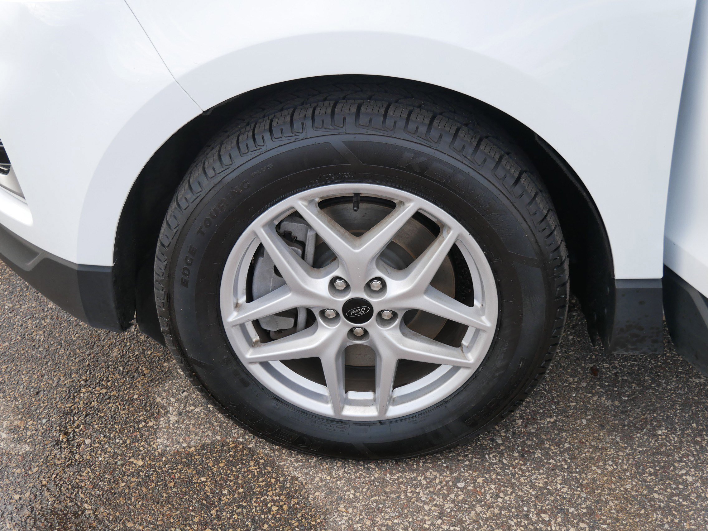 Certified 2023 Ford Edge SEL image 15