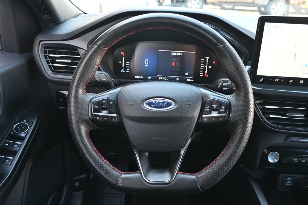 Certified 2023 Ford Escape ST-Line w/ Tech Pack #1 AWD/4WD image 29