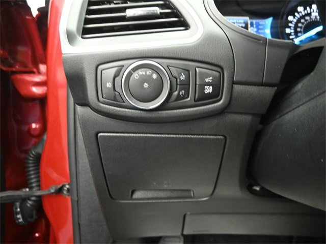 Certified 2024 Ford Edge Titanium image 35