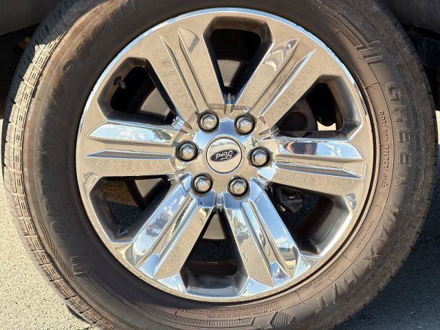 Certified 2019 Ford F150 Lariat w/ Equipment Group 502A Luxury AWD/4WD image 14