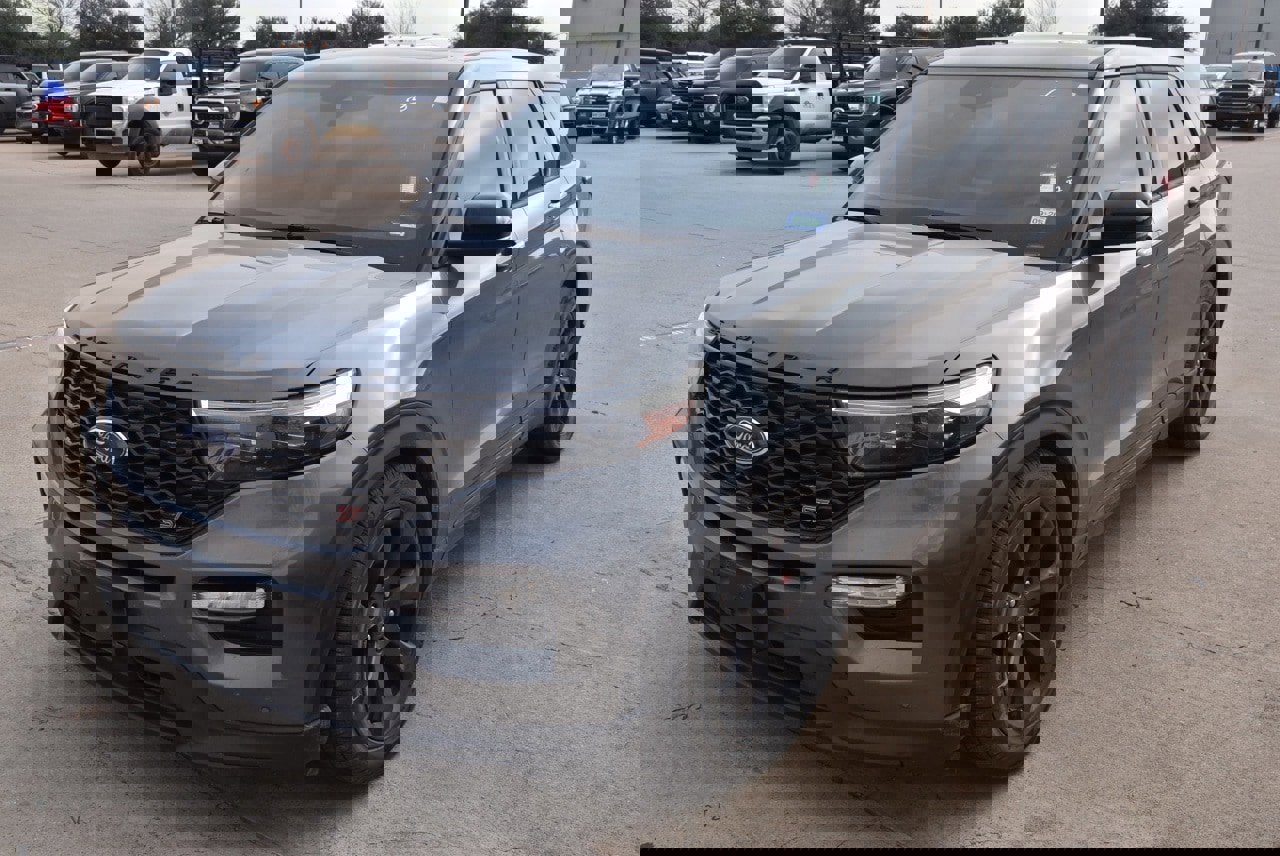 Certified 2022 Ford Explorer ST w/ Equipment Group 401A image 2