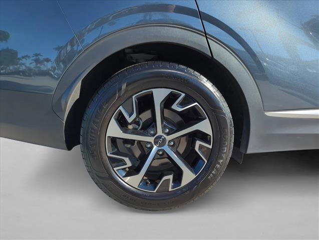 Used 2024 Kia Sportage EX image 28