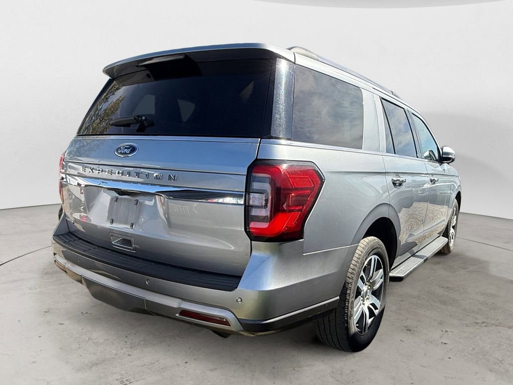 Certified 2024 Ford Expedition Limited AWD/4WD image 3