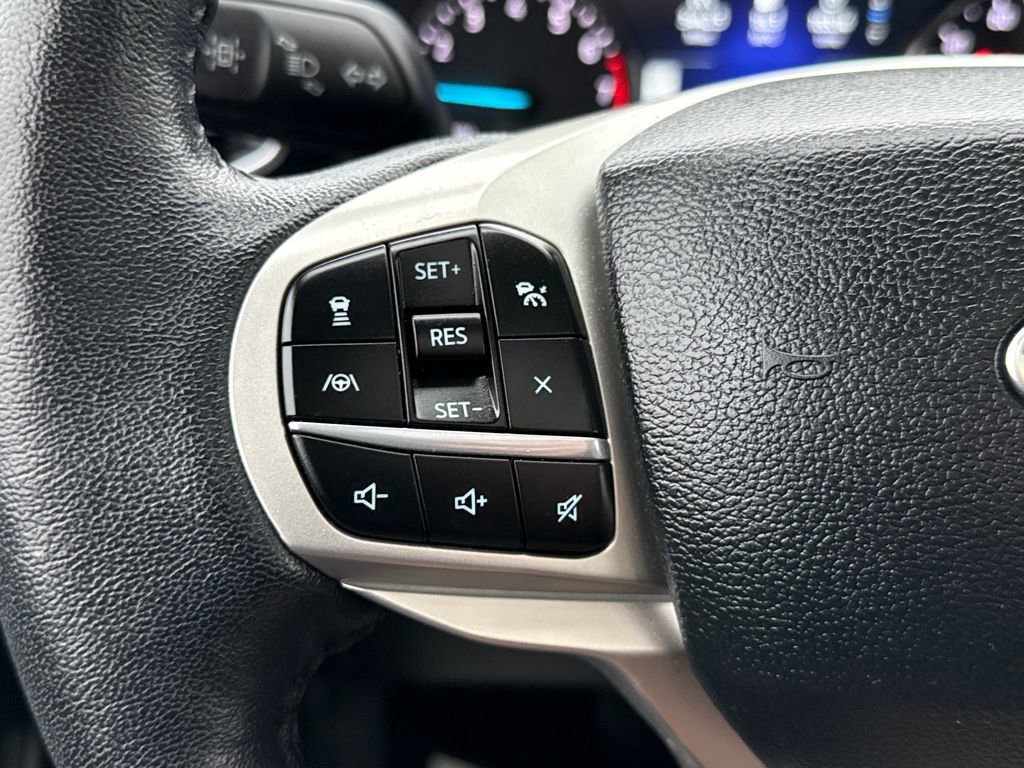 Certified 2023 Ford Explorer Limited w/ Limited Technology Package image 19