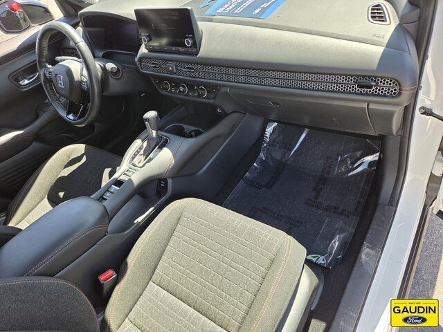 Used 2024 Honda HR-V Sport image 17