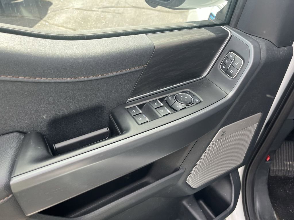 Certified 2025 Ford F150 Lightning Lariat AWD/4WD image 5