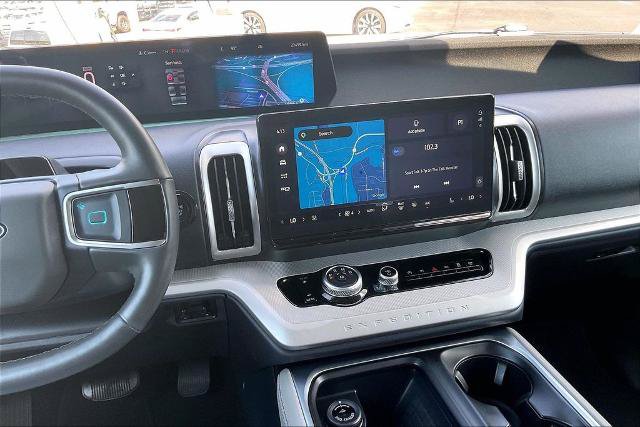 Certified 2025 Ford Expedition Max Active RWD image 6