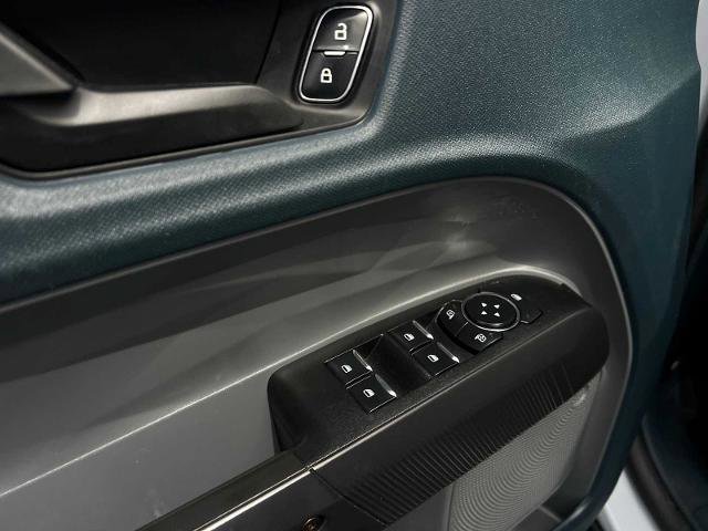 Certified 2025 Ford Maverick XL FWD image 20