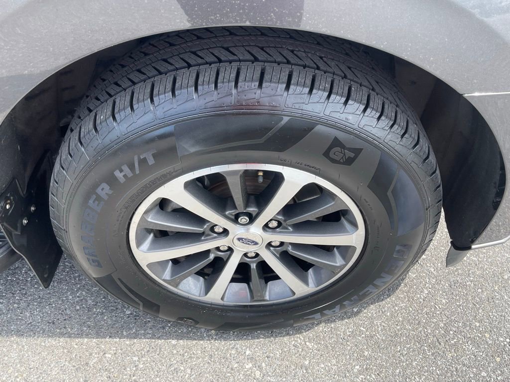 Certified 2020 Ford Expedition XLT image 14