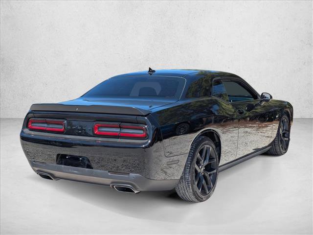 Used 2022 Dodge Challenger R/T w/ Plus Package image 5