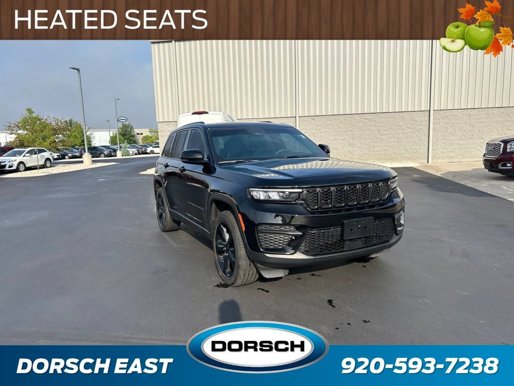 Used 2023 Jeep Grand Cherokee Altitude AWD/4WD image 4