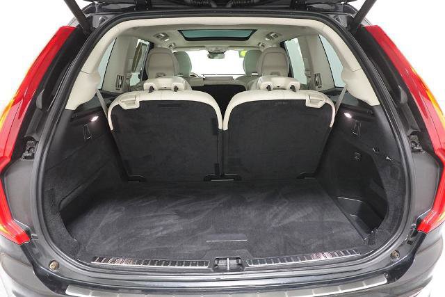 Used 2023 Volvo XC90 B6 Ultimate w/ Protection Package Premier image 28