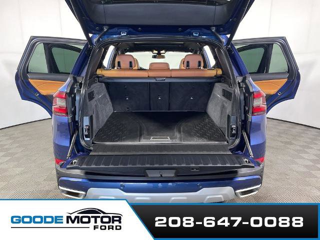 Used 2023 BMW X5 xDrive40i AWD/4WD image 21