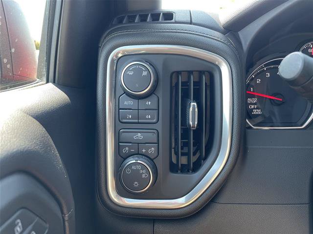 Used 2019 Chevrolet Silverado 1500 LT w/ All-Star Edition AWD/4WD image 16