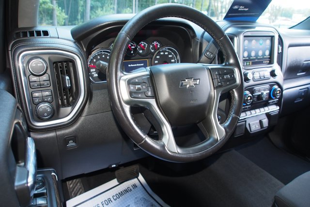 Used 2021 Chevrolet Silverado 1500 RST AWD/4WD image 15