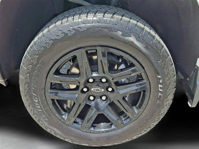 Used 2025 Chevrolet Silverado 1500 LT Trail Boss AWD/4WD image 26