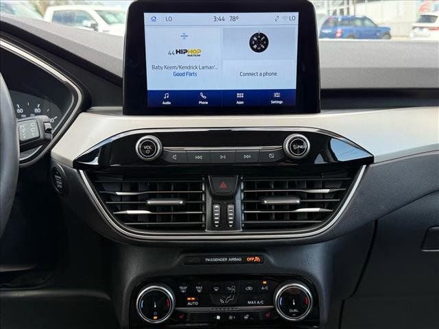 Certified 2022 Ford Escape SEL image 21