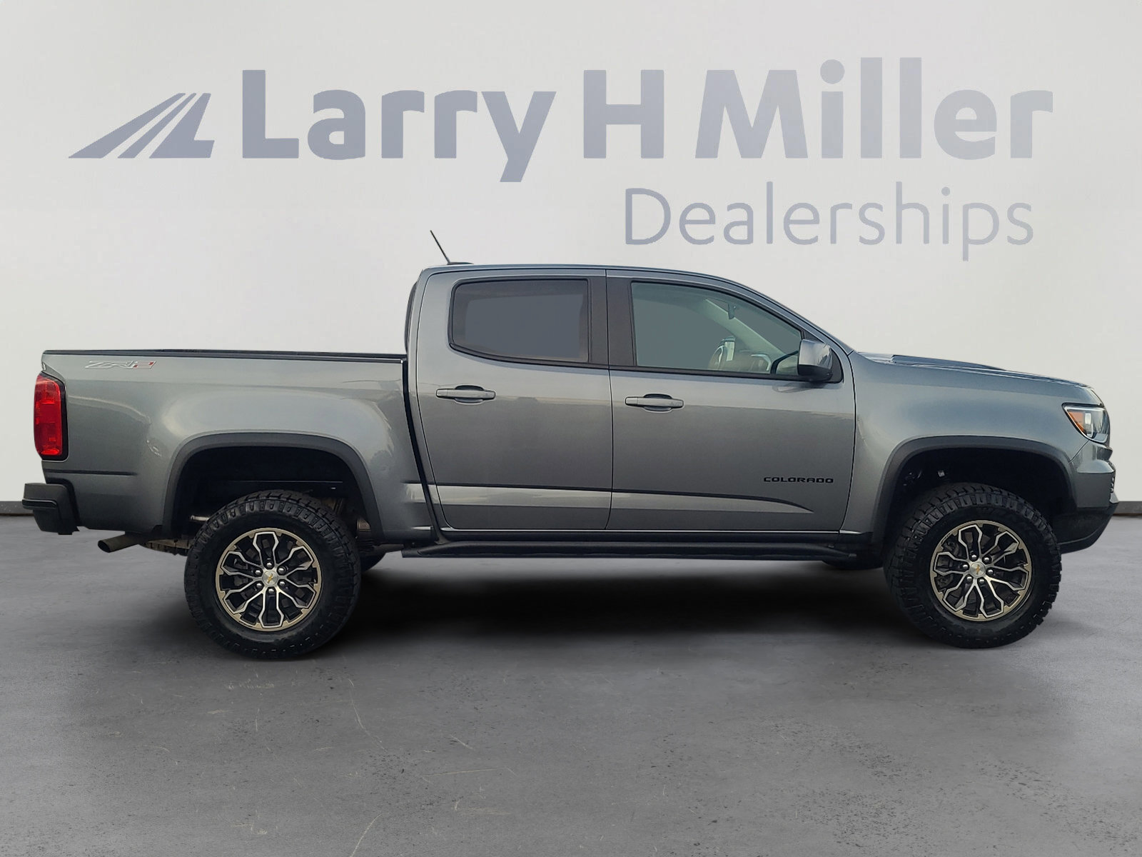 Used 2022 Chevrolet Colorado ZR2 image 6