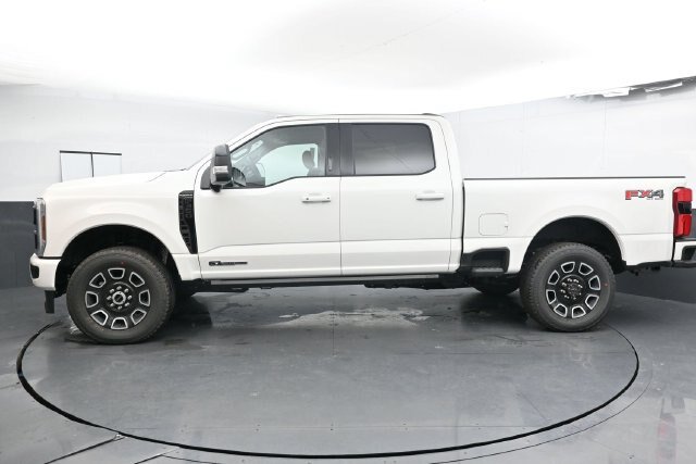 Certified 2026 Ford F350 Platinum AWD/4WD image 6