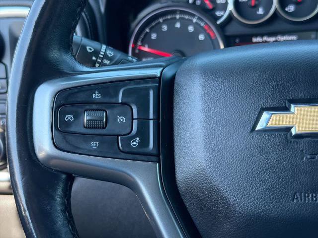Used 2022 Chevrolet Silverado 1500 LT AWD/4WD image 24