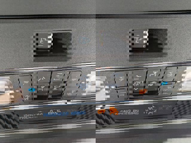 Certified 2023 Ford F150 Lightning Lariat w/ Equipment Group 511A High image 34