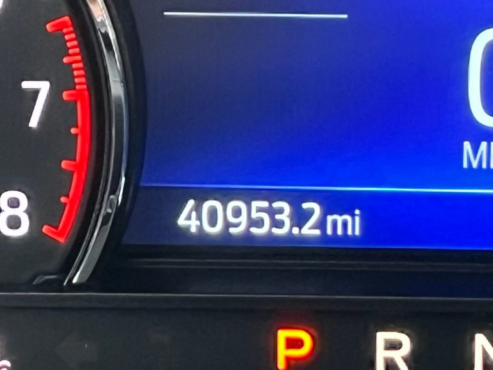 Certified 2022 Ford Explorer XLT w/ Equipment Group 202A image 13