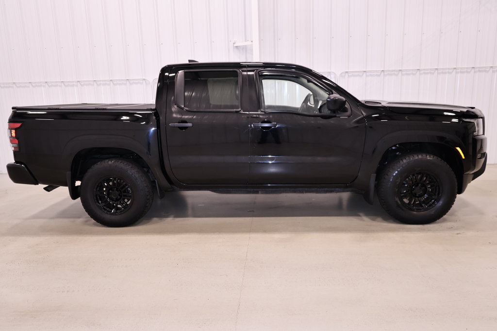 Used 2022 Nissan Frontier S w/ Technology Package AWD/4WD image 2