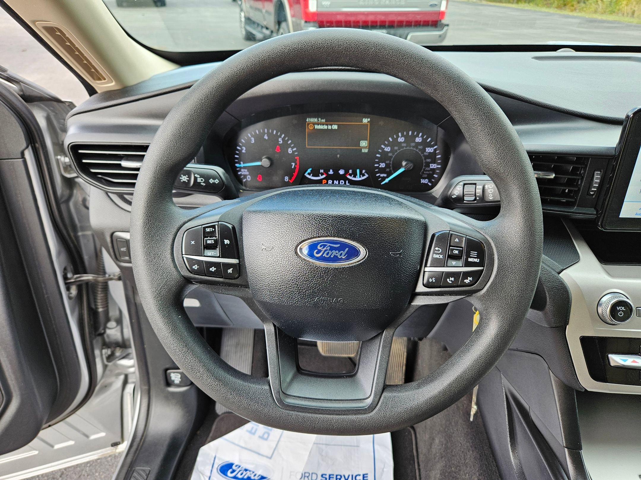 Certified 2022 Ford Explorer 4WD image 9