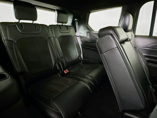 Used 2024 Jeep Grand Cherokee L Altitude RWD image 31