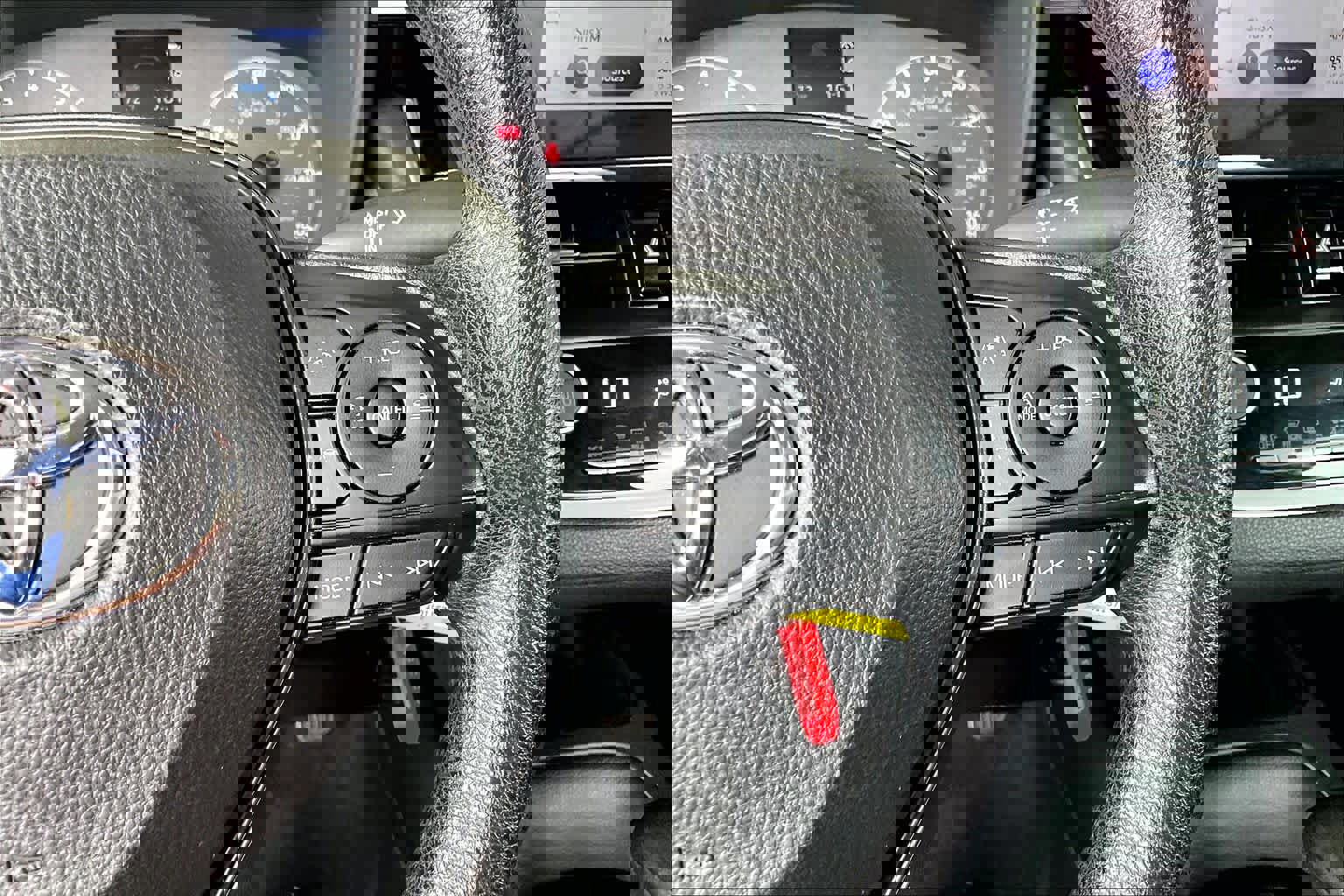 Used 2024 Toyota Corolla LE image 23