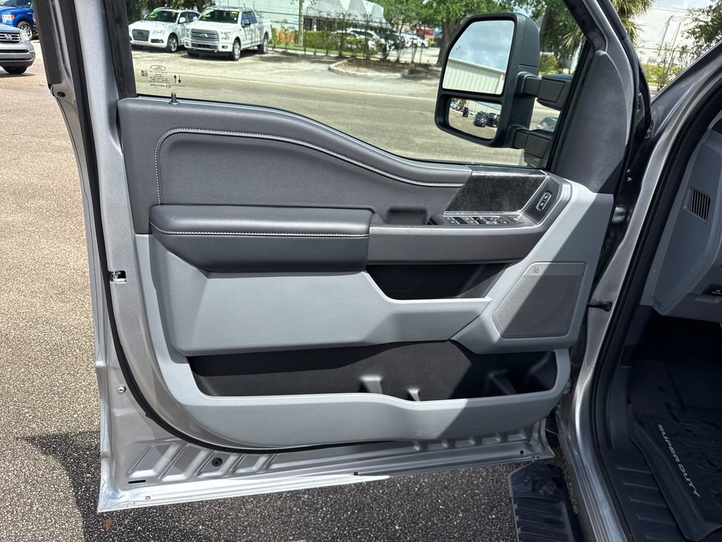 Certified 2024 Ford F250 XLT w/ XLT Premium Package image 13