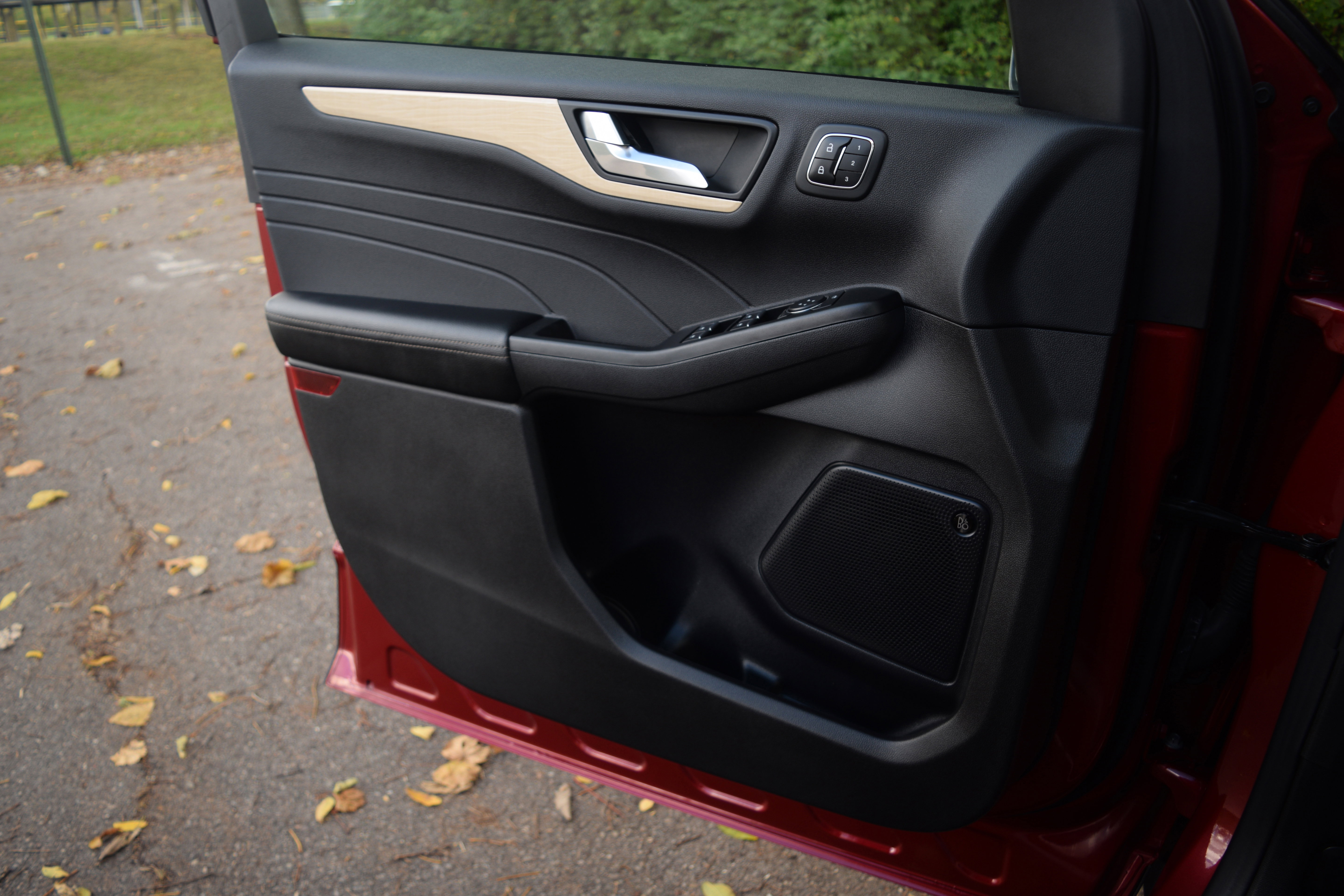 Certified 2022 Ford Escape Titanium w/ Titanium Premium Package image 19