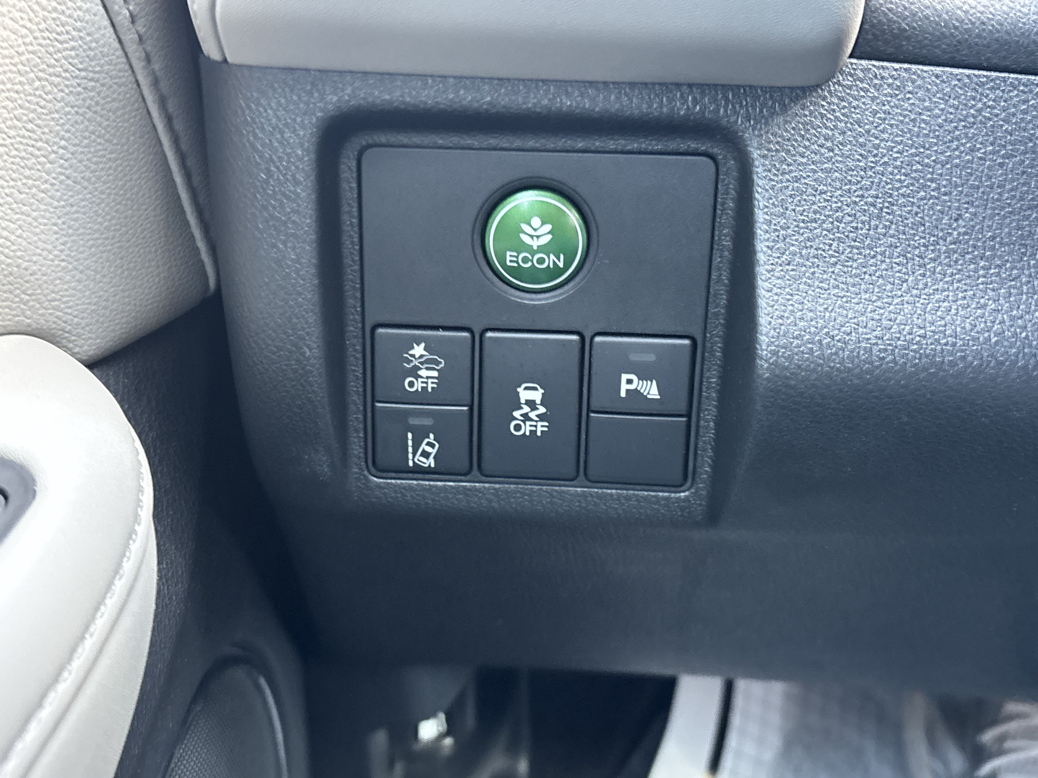 Used 2022 Honda HR-V EX-L image 39