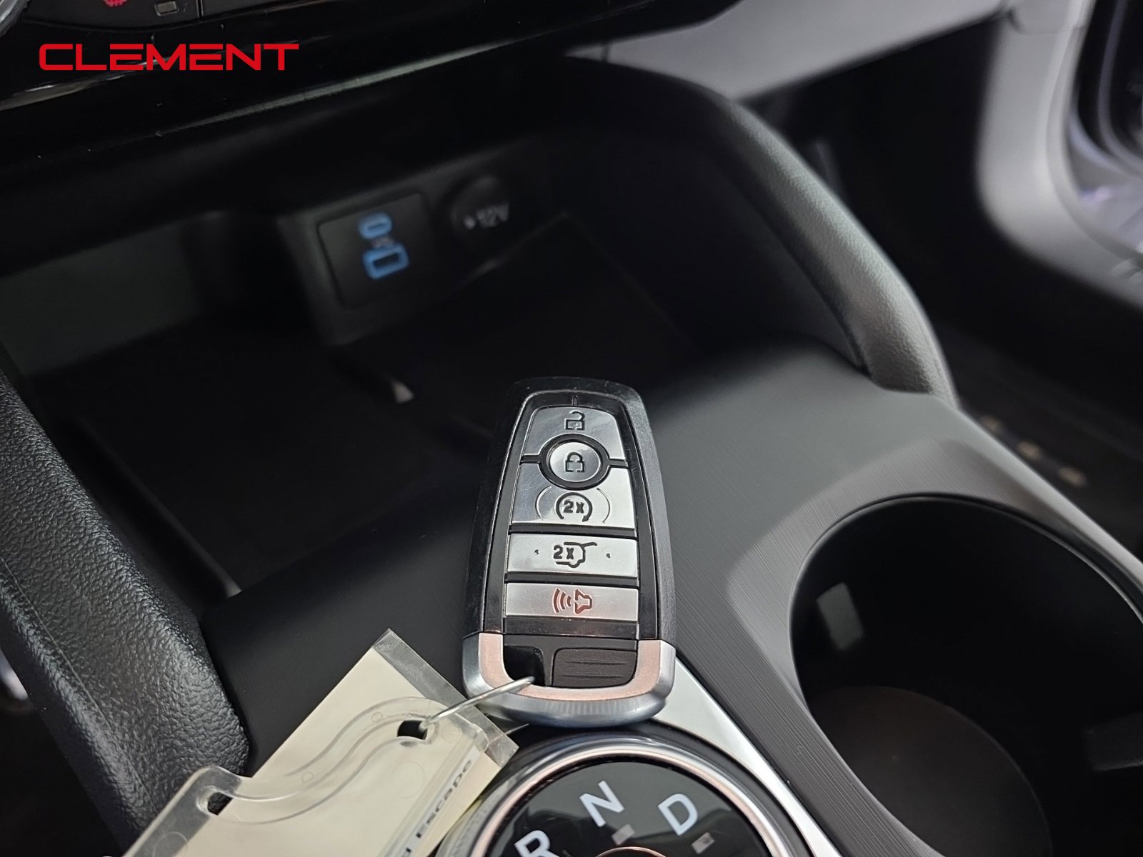 Certified 2022 Ford Escape Titanium w/ Titanium Elite Package image 24