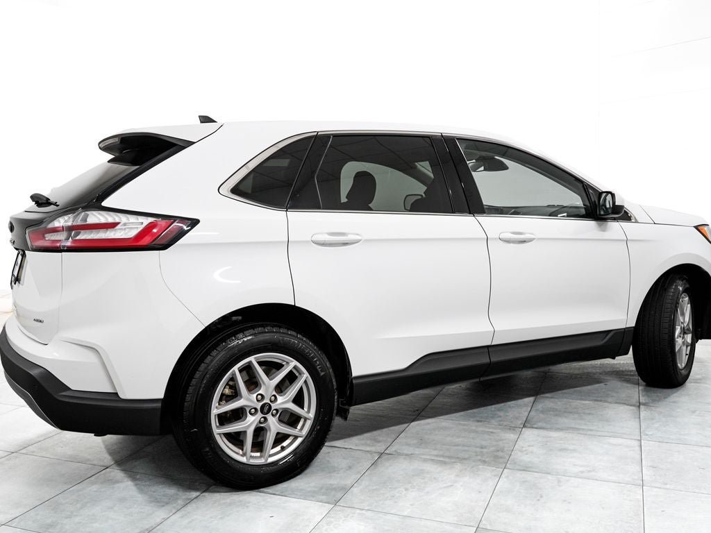 Certified 2024 Ford Edge SEL AWD/4WD image 7