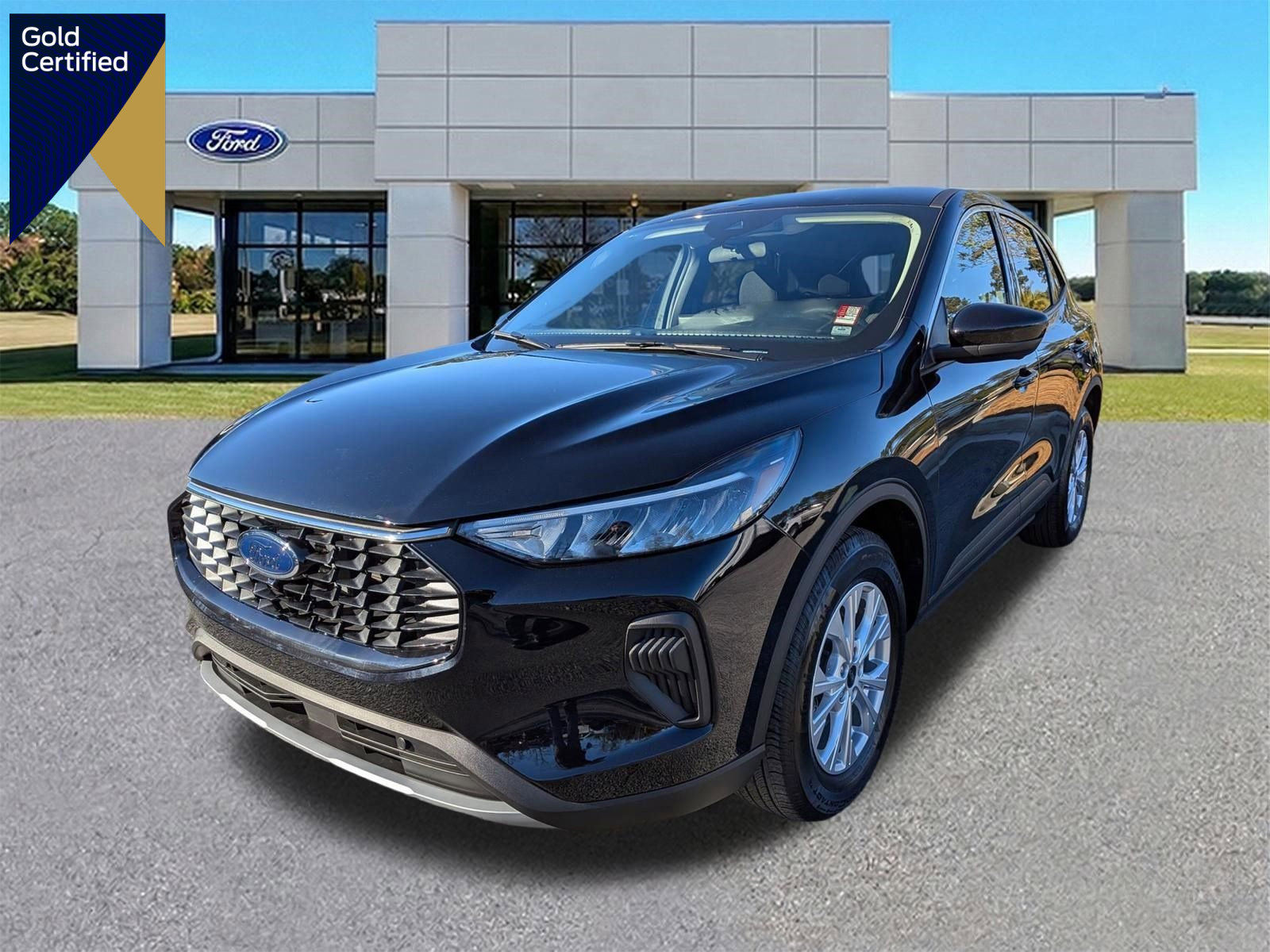 Certified 2023 Ford Escape Active w/ Tech Pack #2 image 1