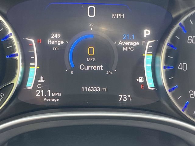 Used 2021 Chrysler Pacifica Touring-L FWD image 24