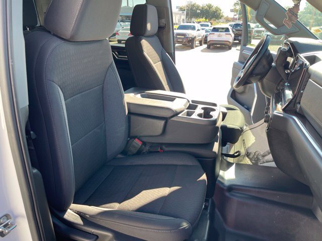 Used 2024 Chevrolet Silverado 3500 LT AWD/4WD image 16