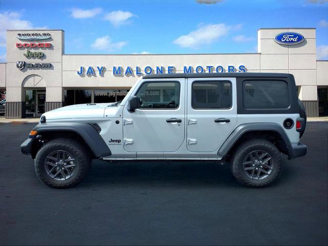 Used 2024 Jeep Wrangler Unlimited Sport AWD/4WD image 5